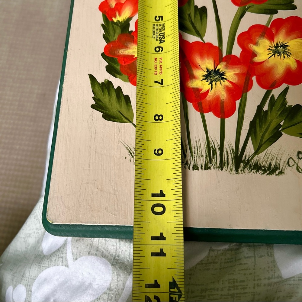 Vintage Handmade Hand Painted Red & Yellow Flowers on Wood Cottagecore Art - Picture 4 of 6